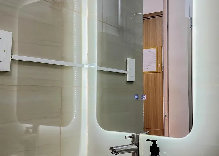 Moa Staycation At Shore 2 Residences Tower 1 Aparthotel Manila